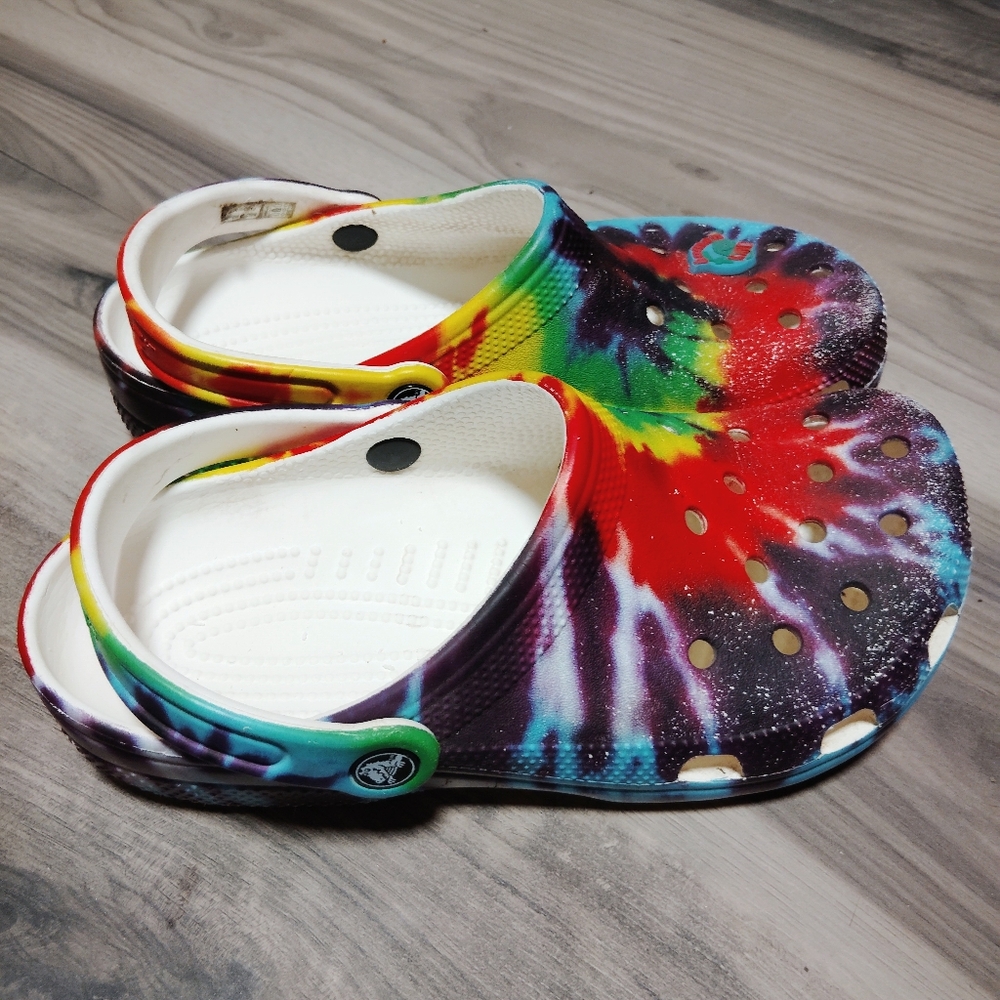 Crocs Tye Dye Size 8